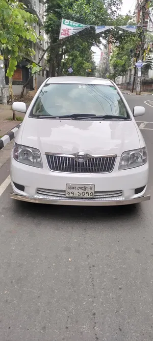 Toyota Corolla 2004 White