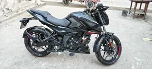 Bajaj Pulsar N160 2024 Black