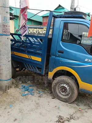 Urgent Pickup Tata 2017 Blue Sale