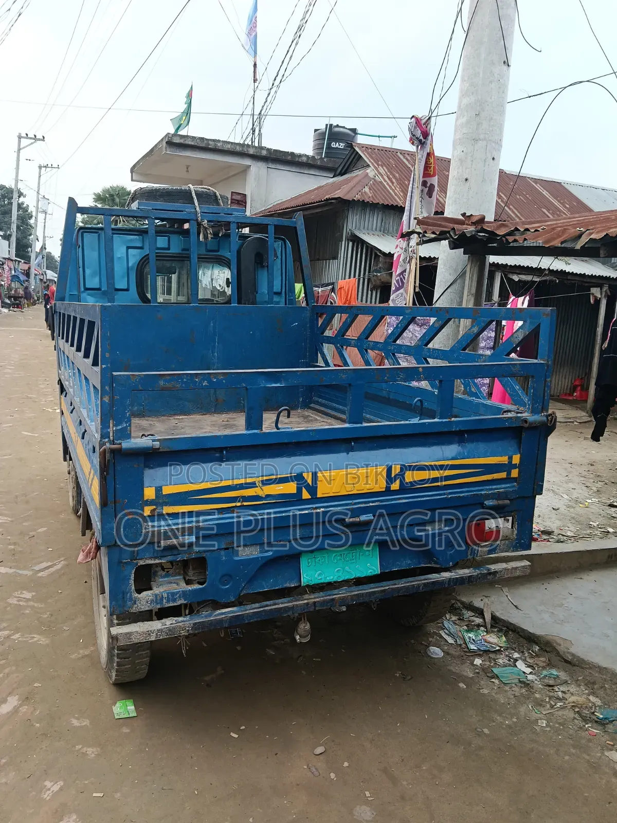 Urgent Pickup Tata 2017 Blue Sale