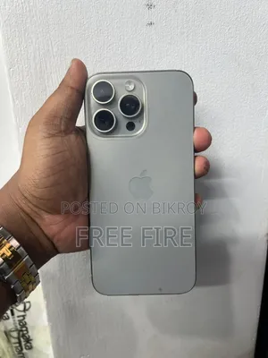 Apple iPhone 15 Pro Max 256 GB Gold