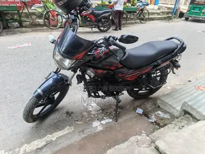 Hero Glamour 2012 Black