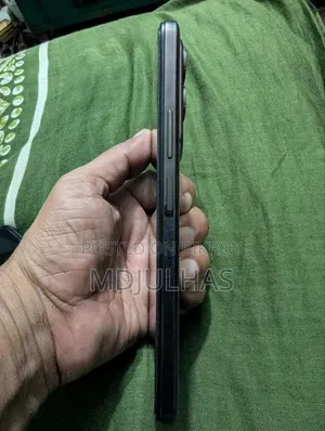 Vivo Y29 128 GB