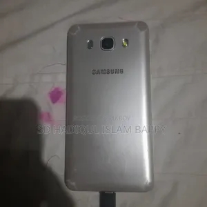 Samsung Galaxy J5 ৮ জিবি সাদা