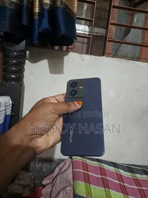 Vivo Y22 128 GB Blue