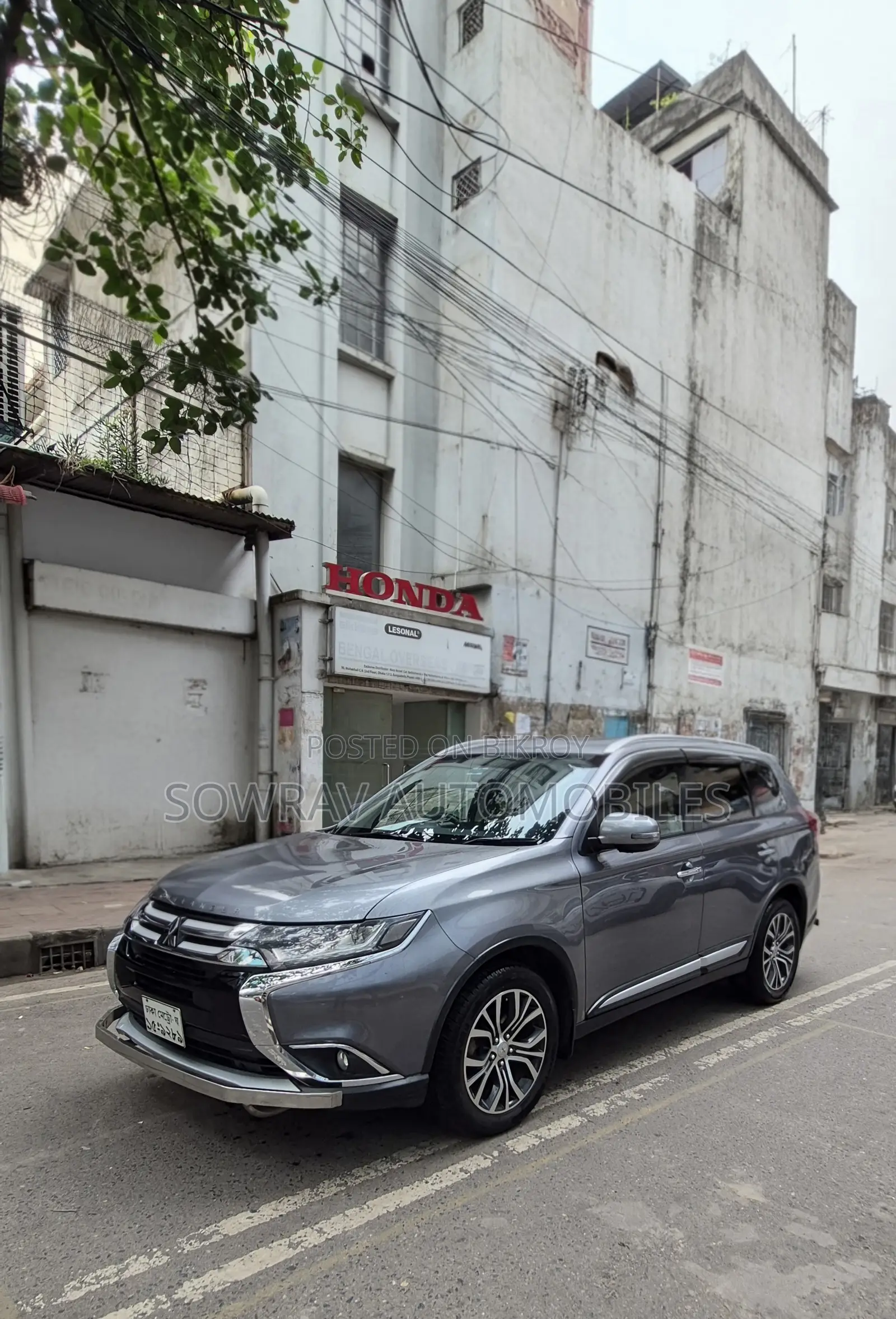 Mitsubishi Outlander 2017 Gray