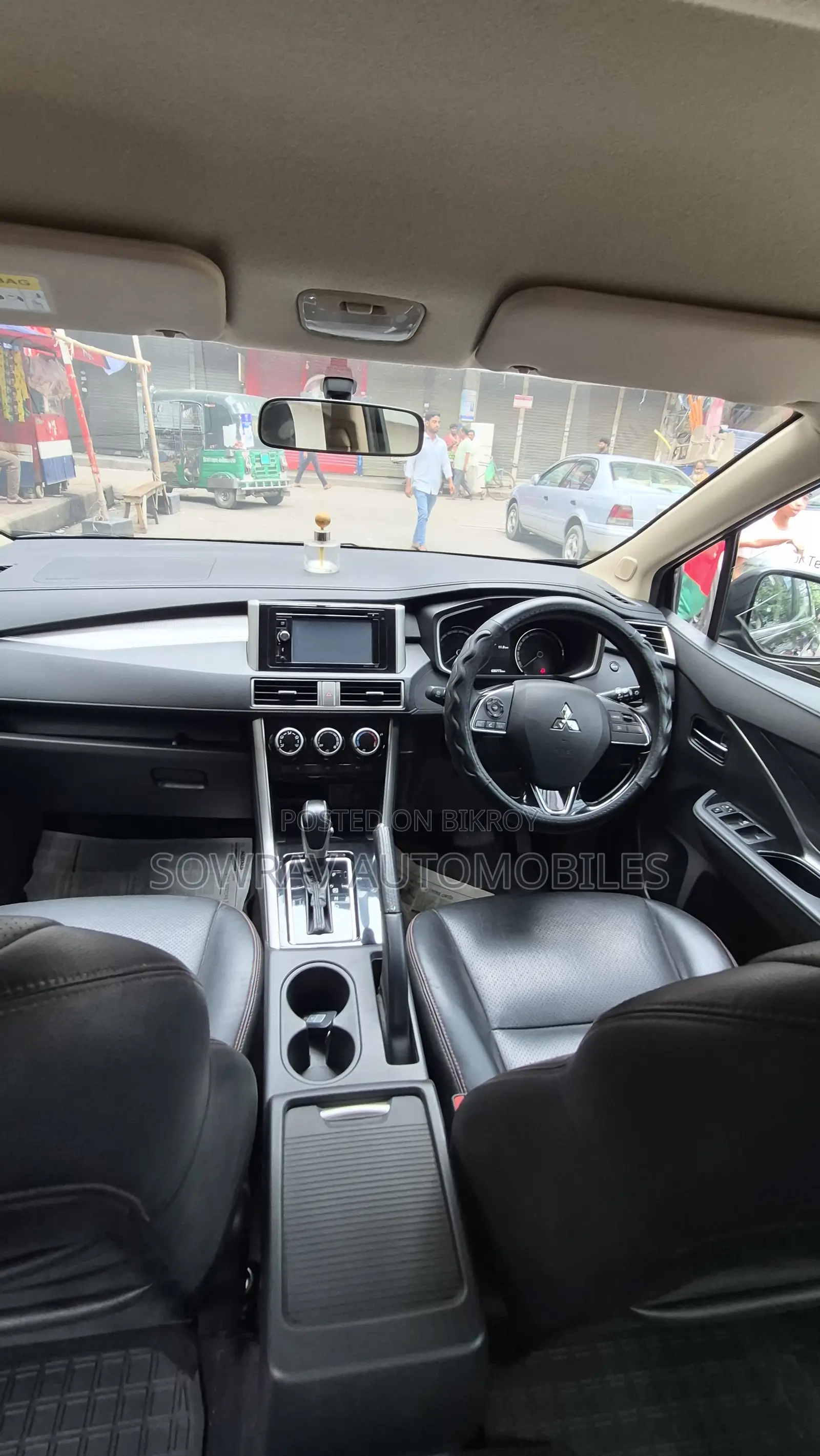 Mitsubishi Xpander 2020 Green