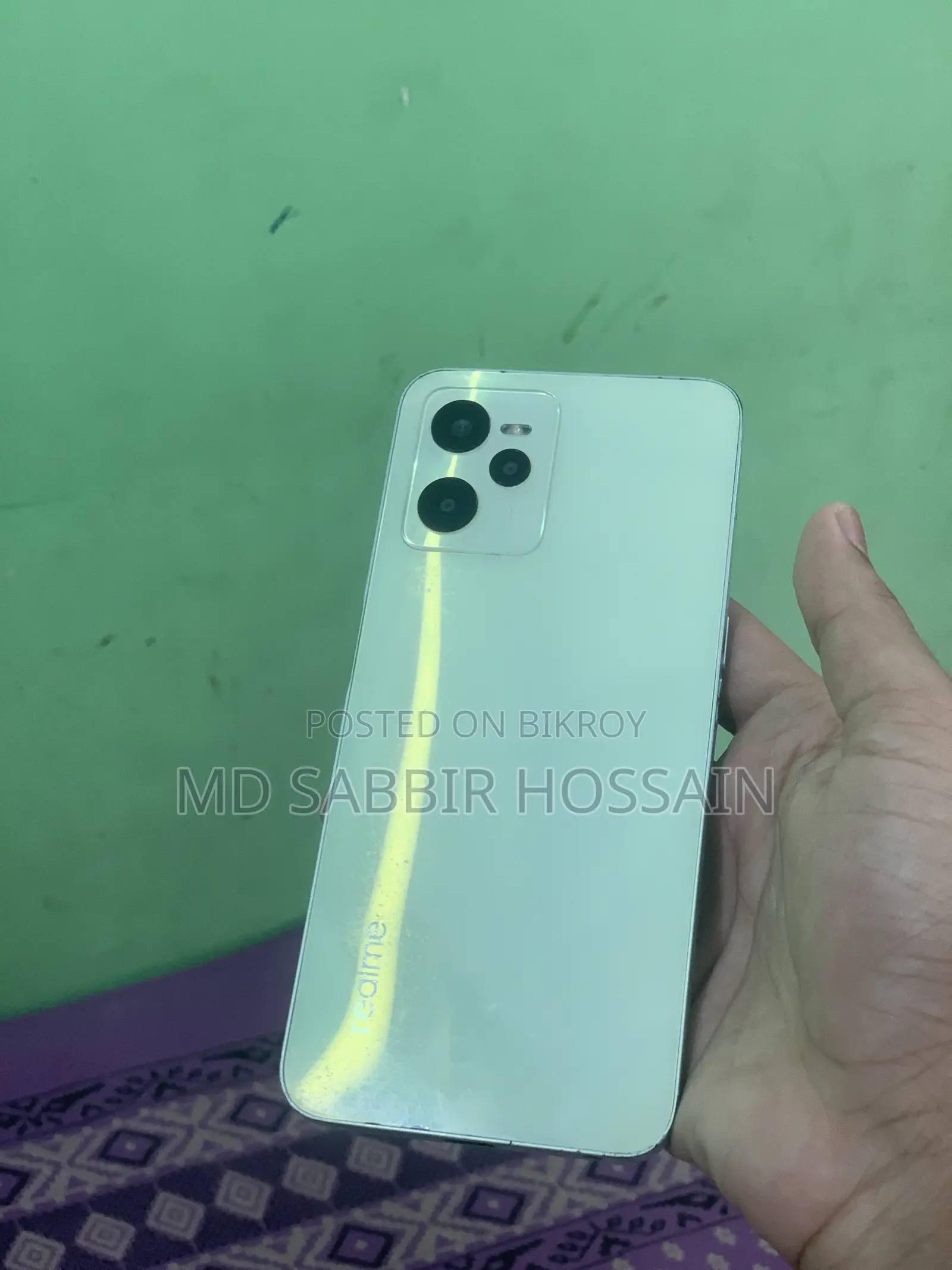 মোবাইল ফোন ১২৮ জিবি