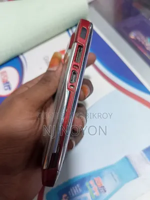 Nokia E71 Red