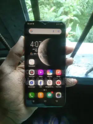 Vivo Y90 32 GB Silver