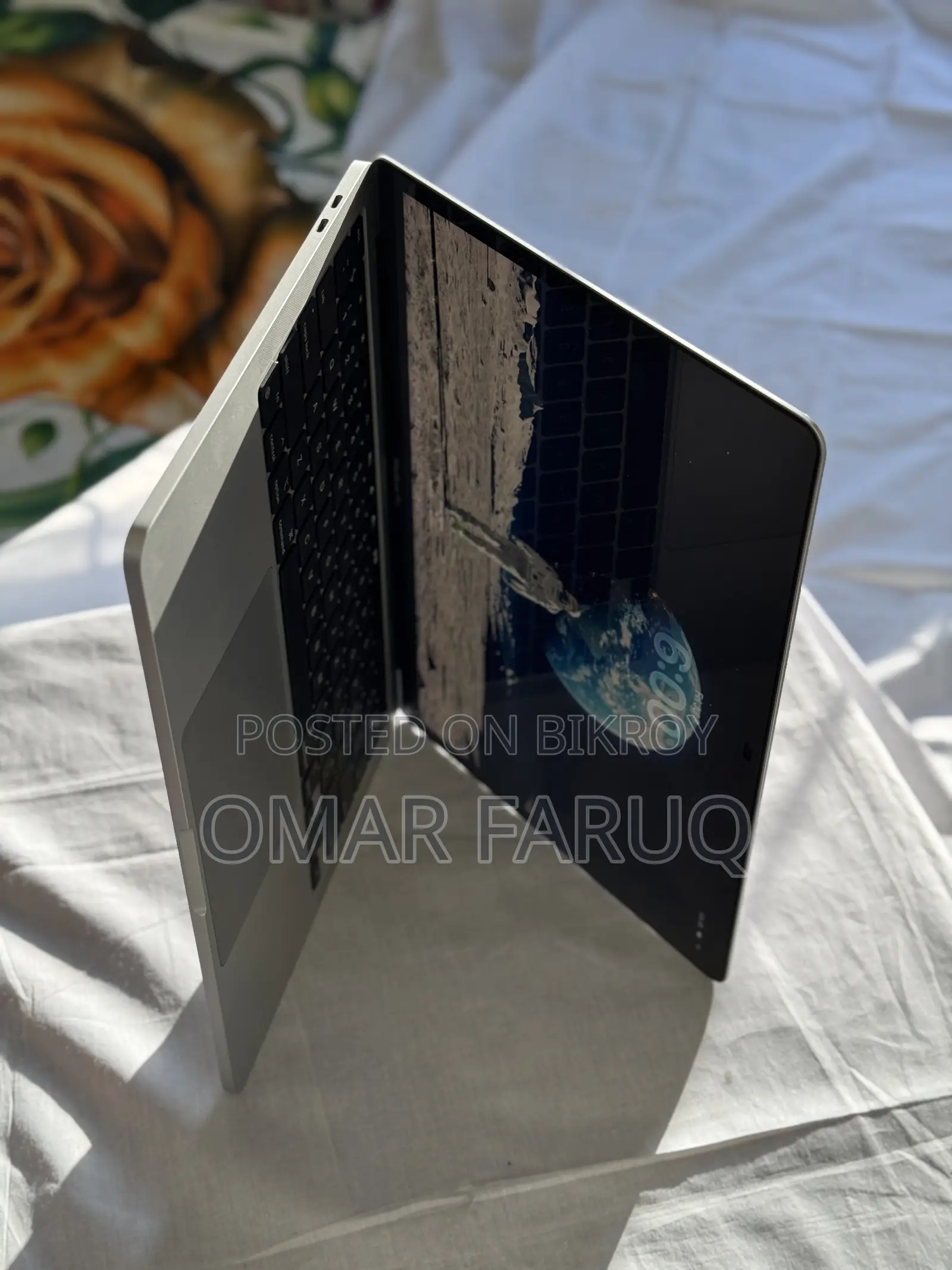 Laptop Apple MacBook Pro 2023 M2 8GB Apple M2 SSD 256GB