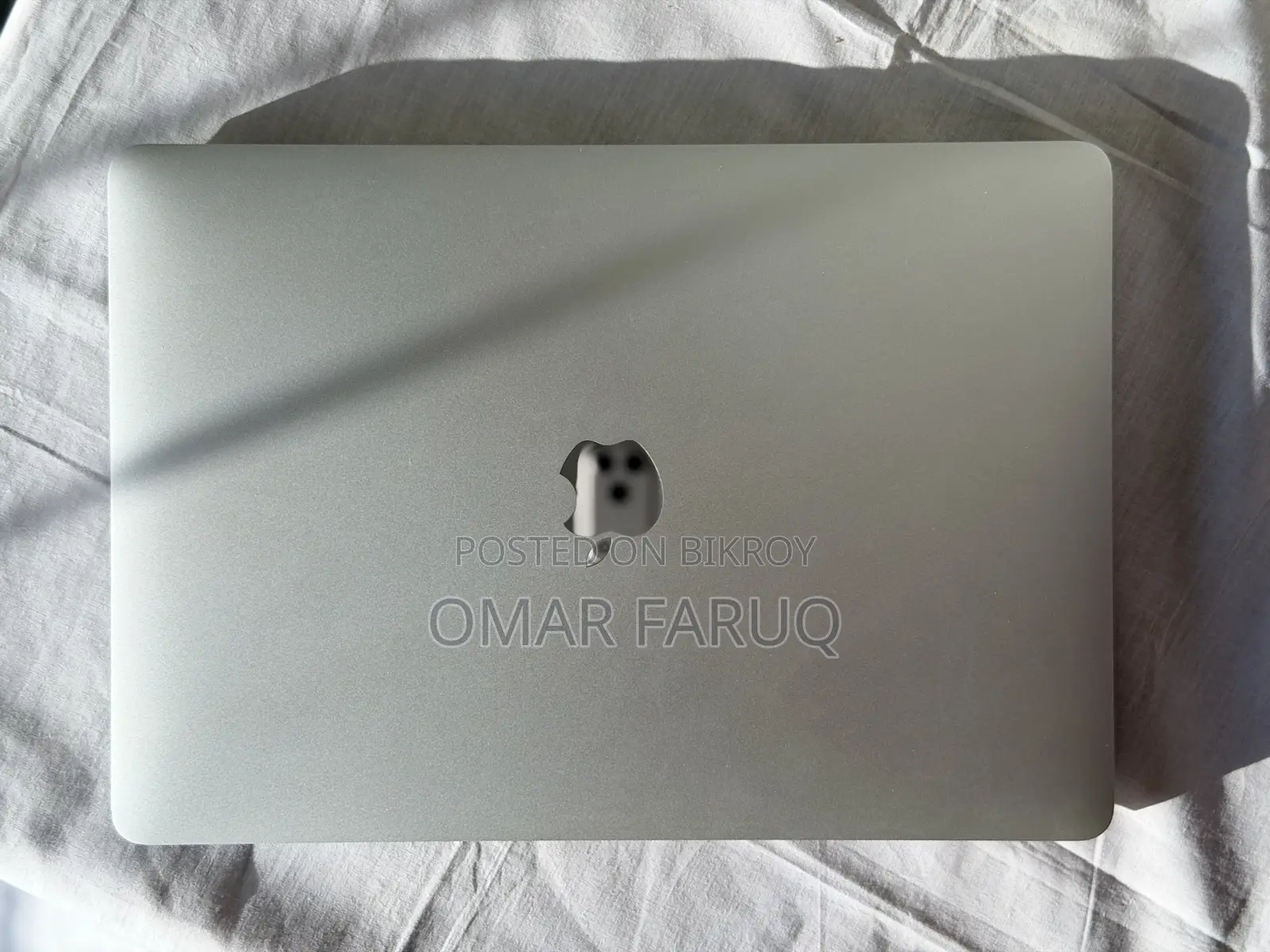 Laptop Apple MacBook Pro 2023 M2 8GB Apple M2 SSD 256GB