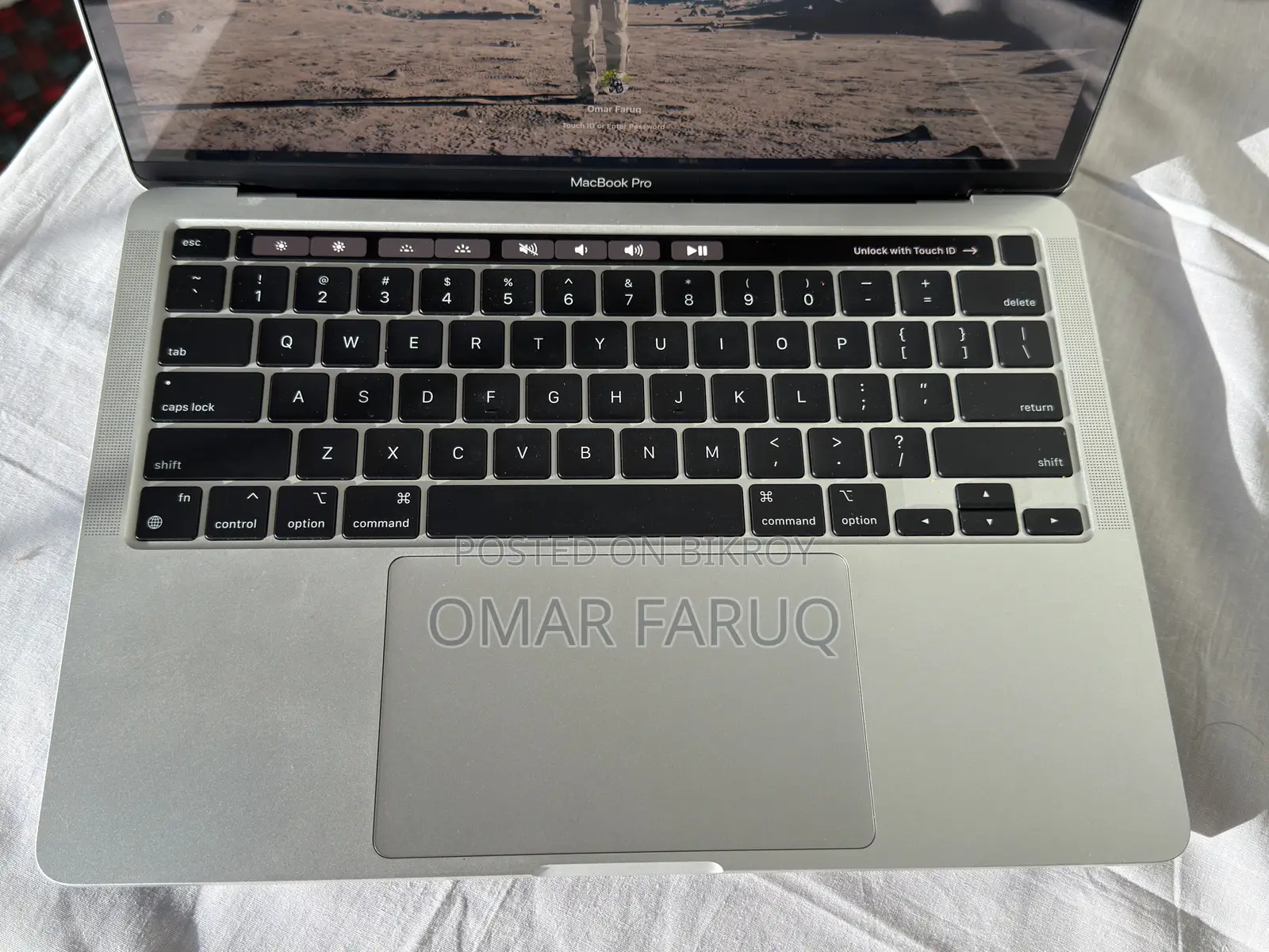 Laptop Apple MacBook Pro 2023 M2 8GB Apple M2 SSD 256GB