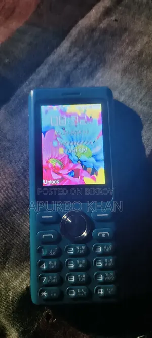 উইনম্যাক্স ডাব্লিউ১০০ পার্পল