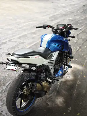 TVS Apache 160 4V 2018 Blue
