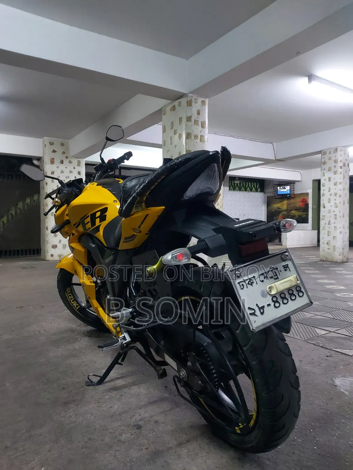 New Suzuki Gixxer Monotone 2023 Yellow