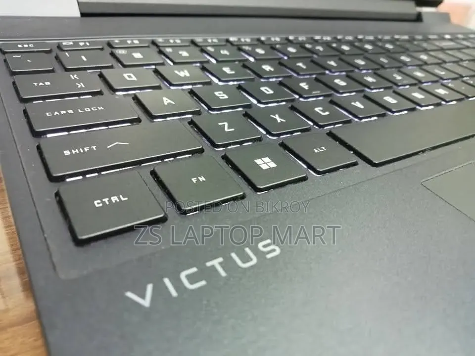 Laptop HP Victus 16 16GB Intel Core I5 HDD+SSD 512GB