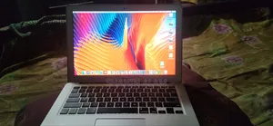 Laptop Apple MacBook Air 4GB Intel Core I5 HDD+SSD 256GB
