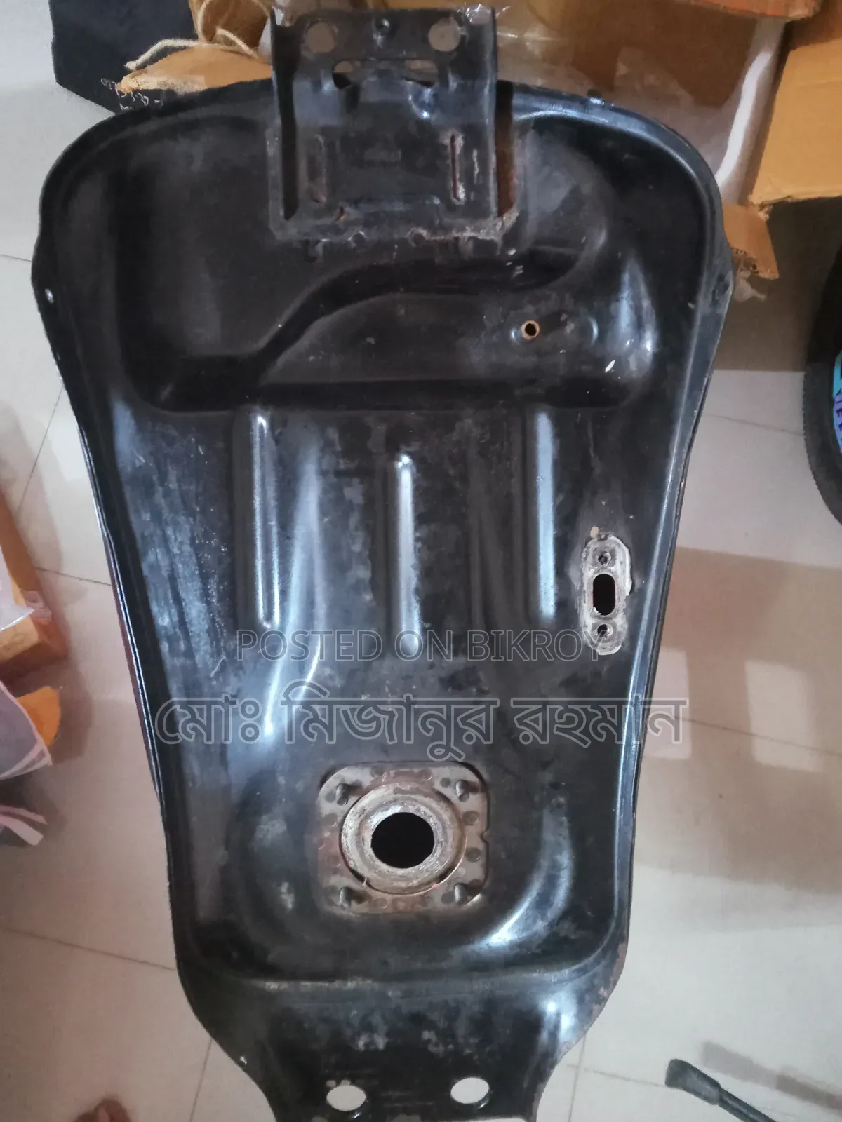 Gixxer Monotone Fuel Tank