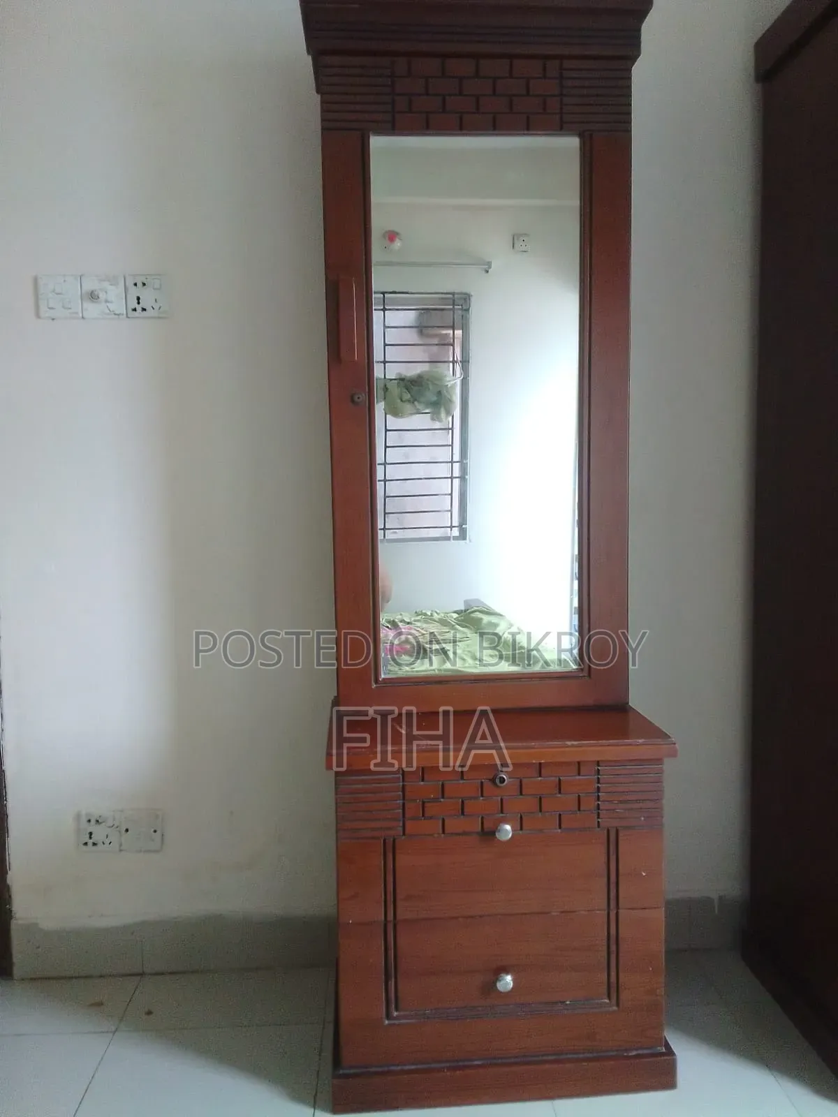 Dressing Table