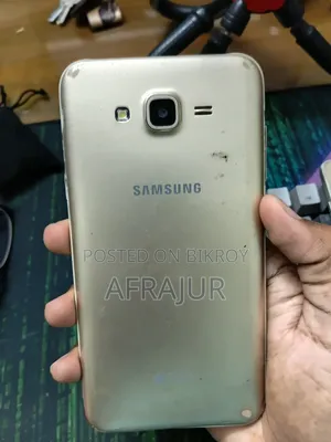 Samsung Galaxy J7 16 GB Gold