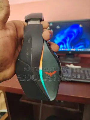 আরজিবি হেডফোন