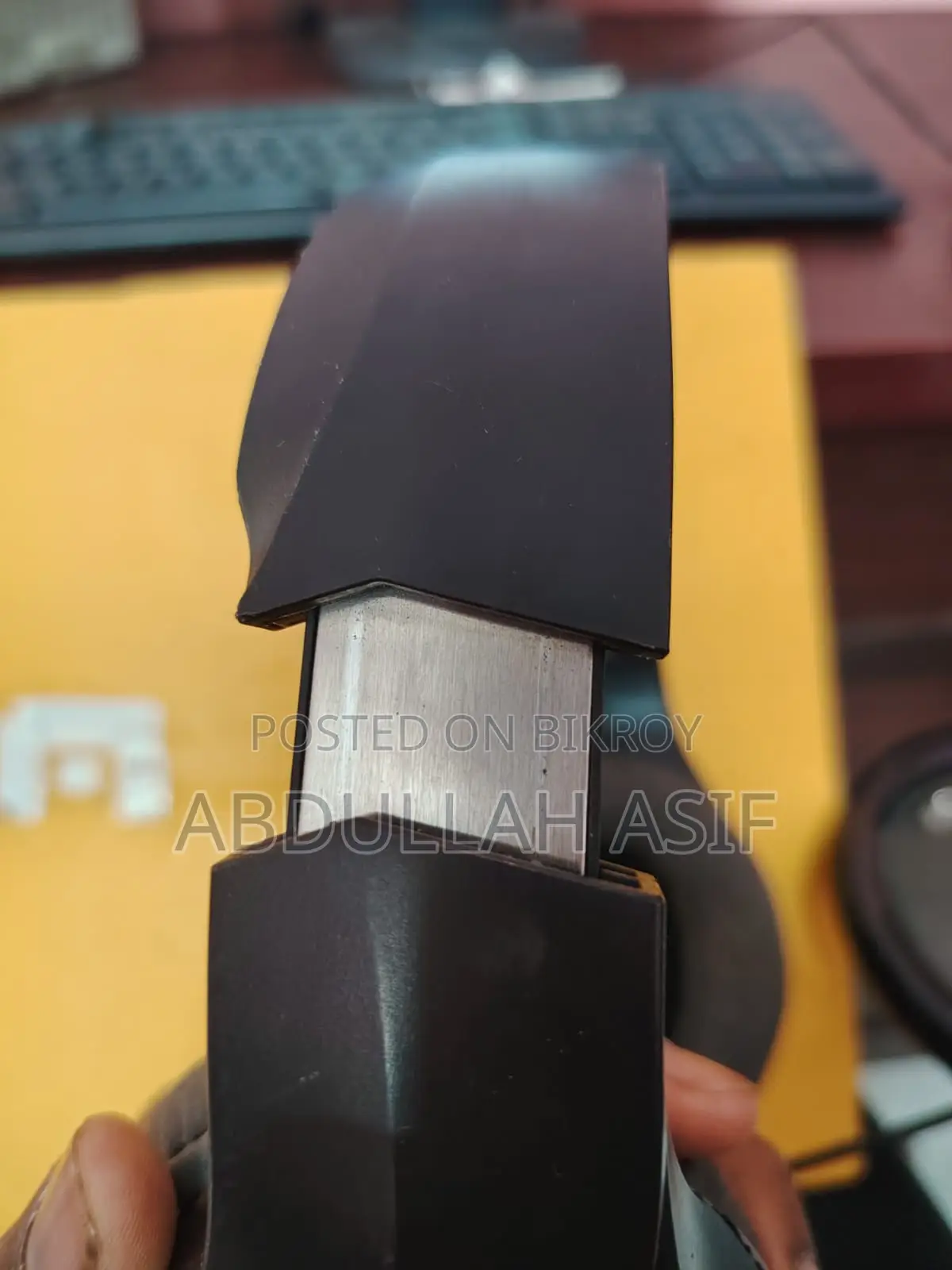 আরজিবি হেডফোন