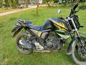 Yamaha FZ 2018