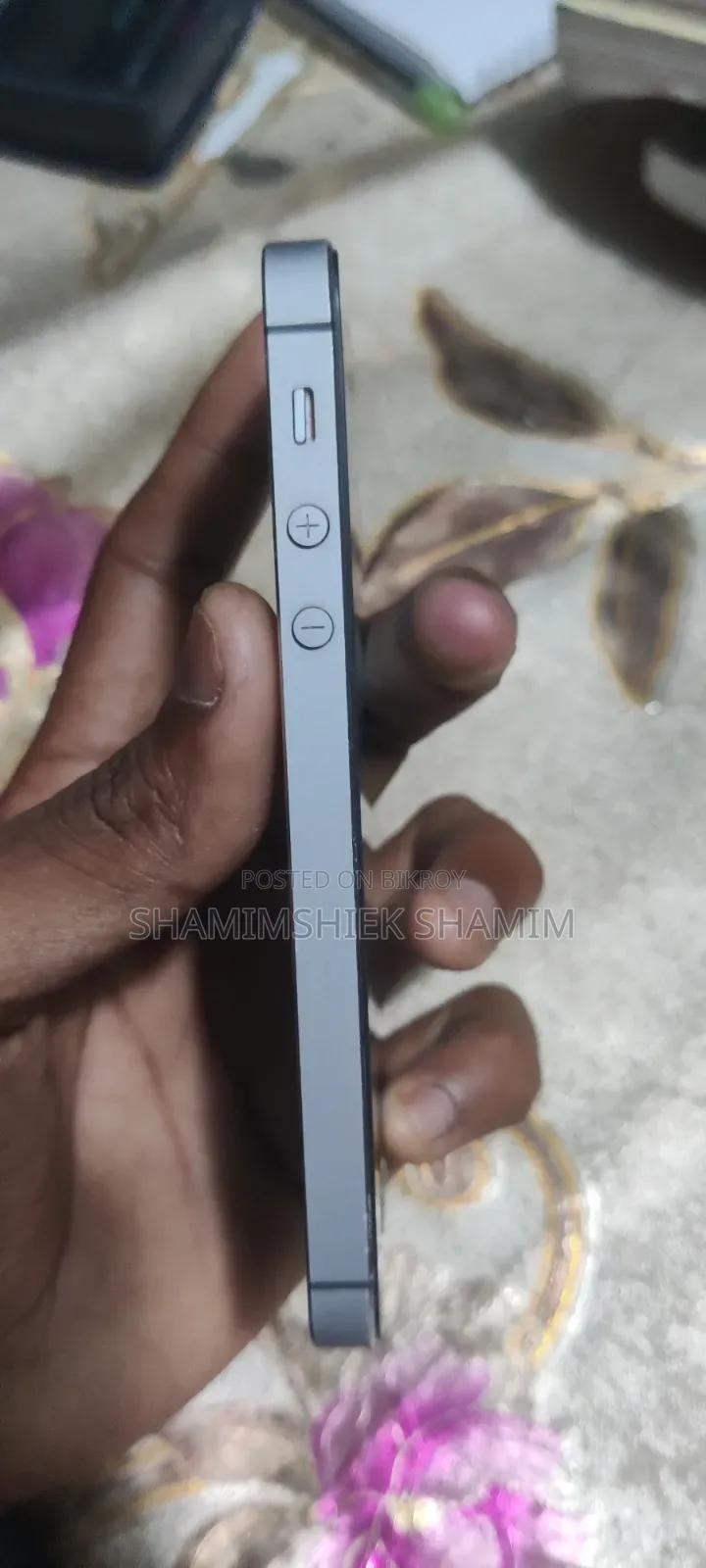 অ্যাপল আইফোন ৫এস ৩২ জিবি ব্ল্যাক