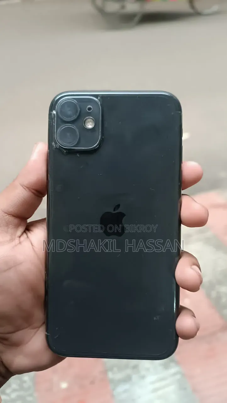 New Apple iPhone 11 64 GB Black