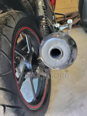 TVS Apache RTR 160 2V 2018 Red