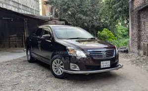 Toyota Premio 2015 Maroon