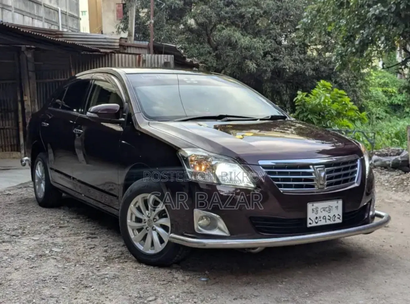 Toyota Premio 2015 Maroon