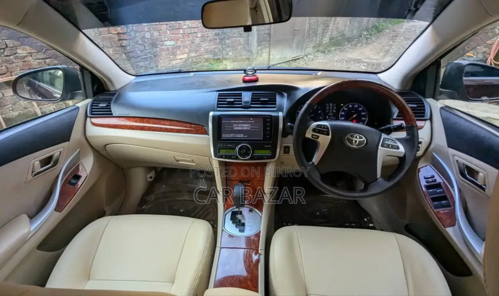 Toyota Premio 2015 Maroon