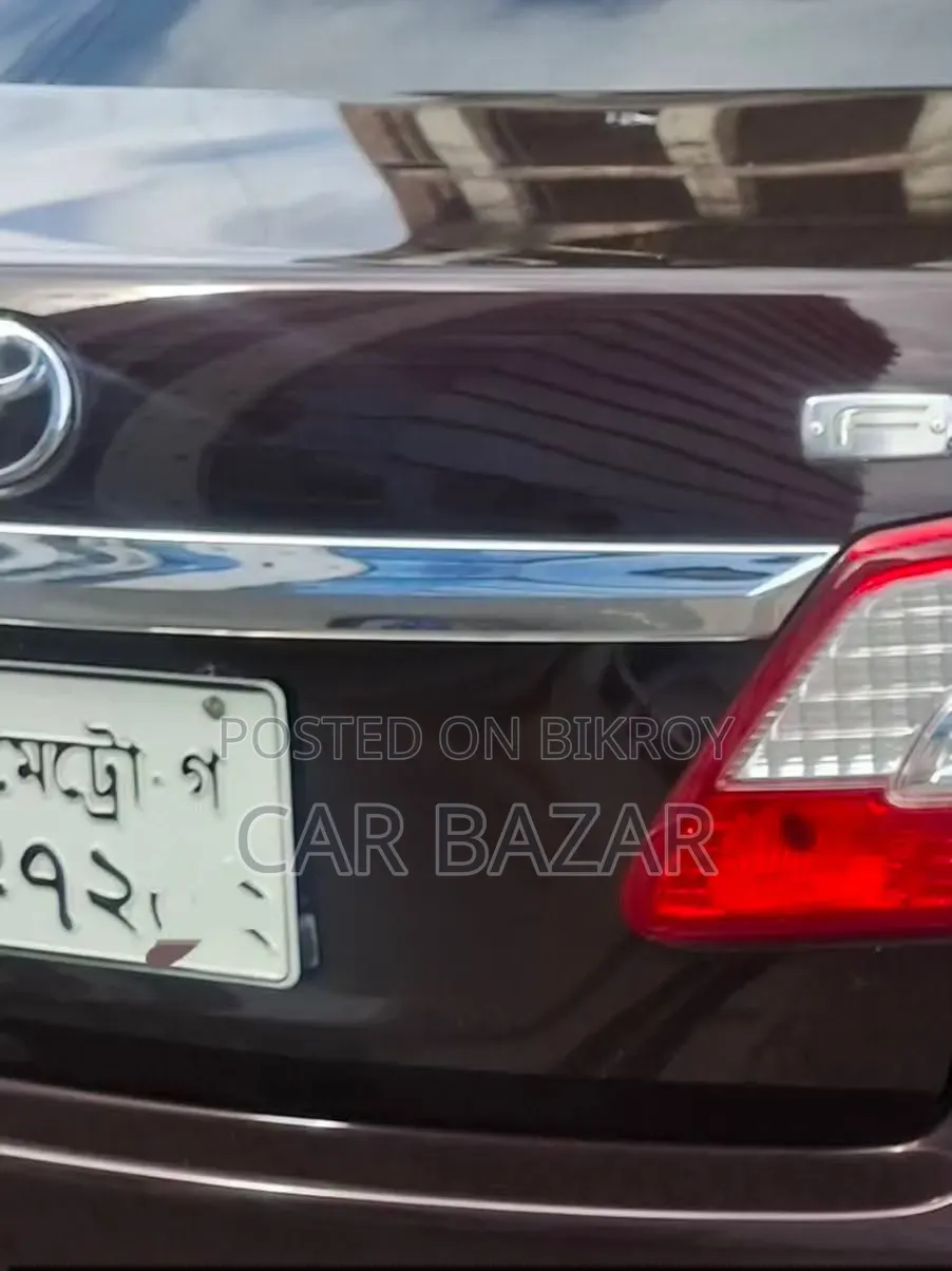 Toyota Premio 2015 Maroon