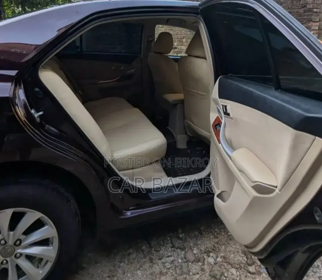 Toyota Premio 2015 Maroon