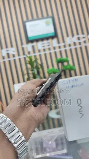 Vivo S17 256 GB Gray