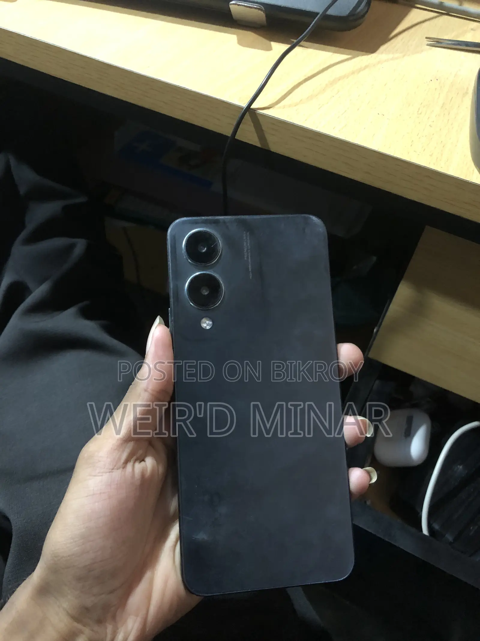 Vivo Y17s 128 GB Black