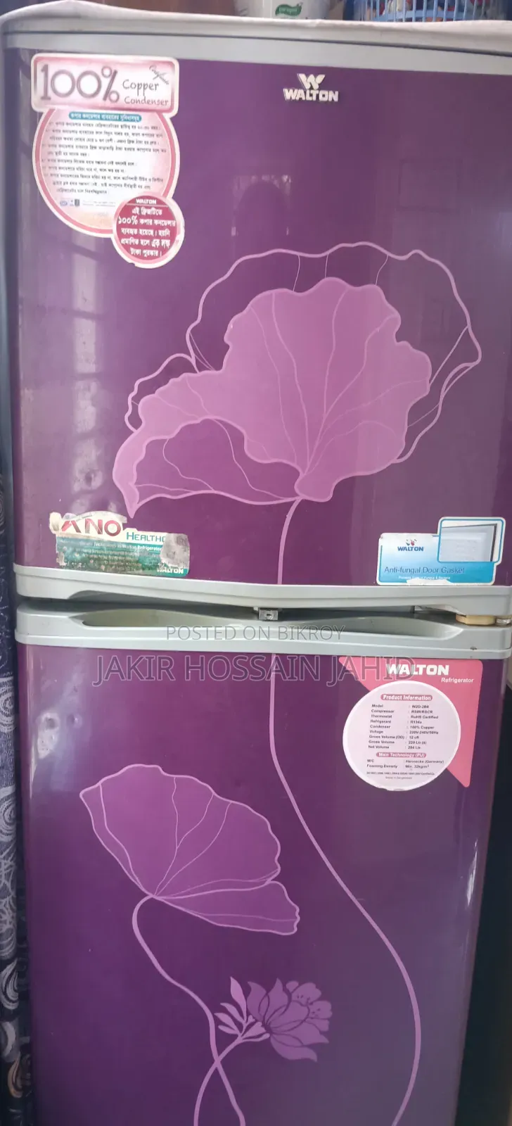 A fresh Walton fridge for sale