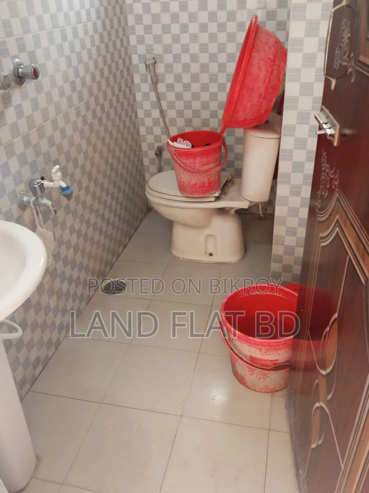 2-bedroom Apartment in Bagdad Rose Cottages, Mohammadpur for Sale