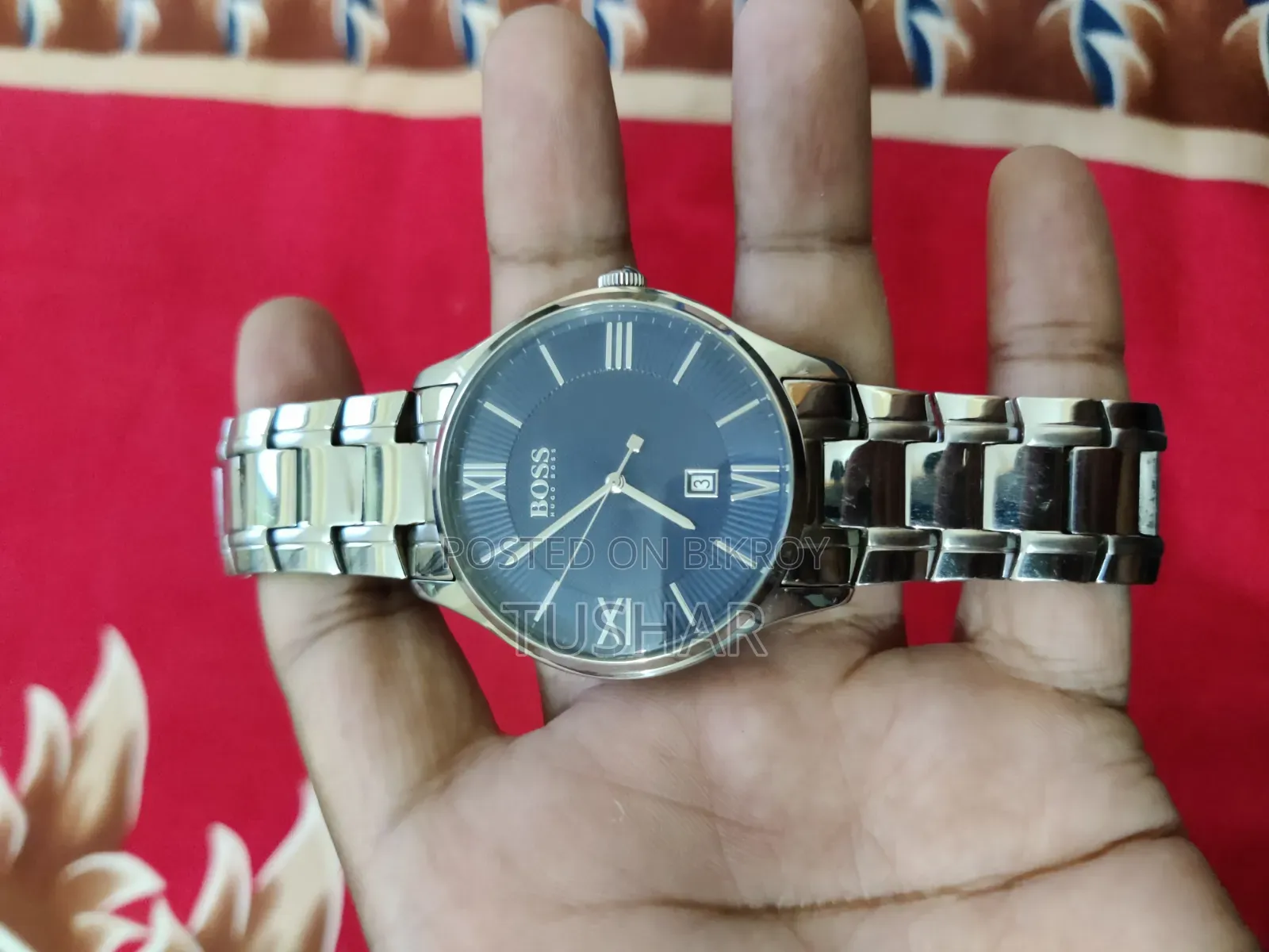 হুগো বস ঘড়ি