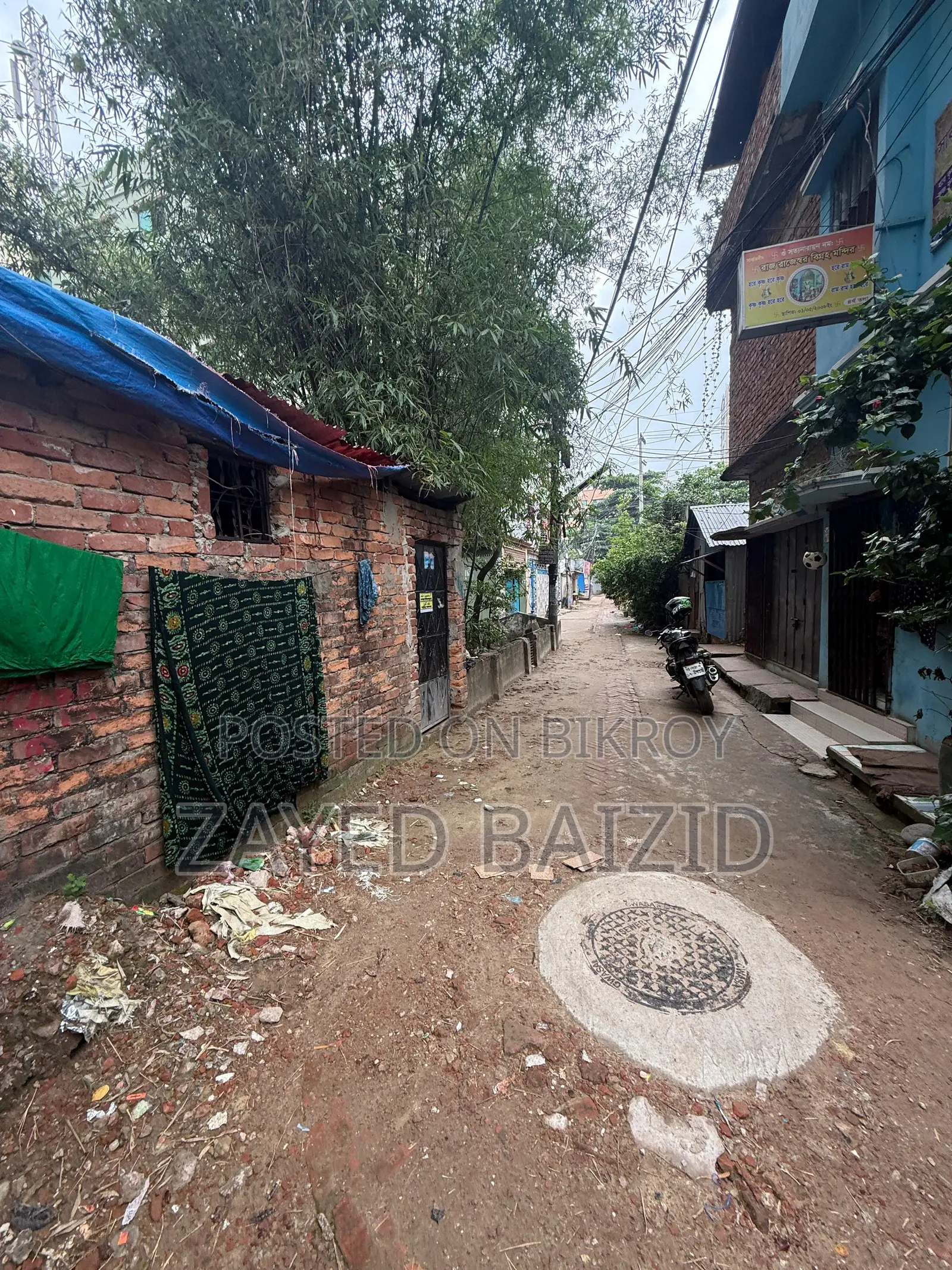 হালিশহরে ৪ বেডরুমের বাড়ি বিক্রয়