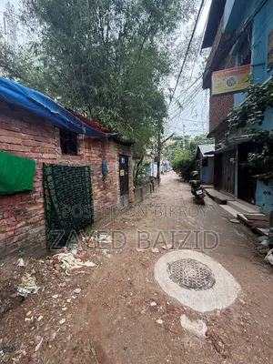 হালিশহরে ৪ বেডরুমের বাড়ি বিক্রয়