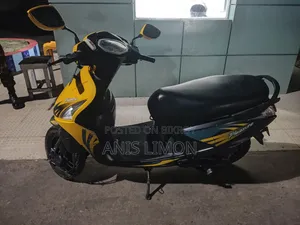 Hero 2018 Yellow