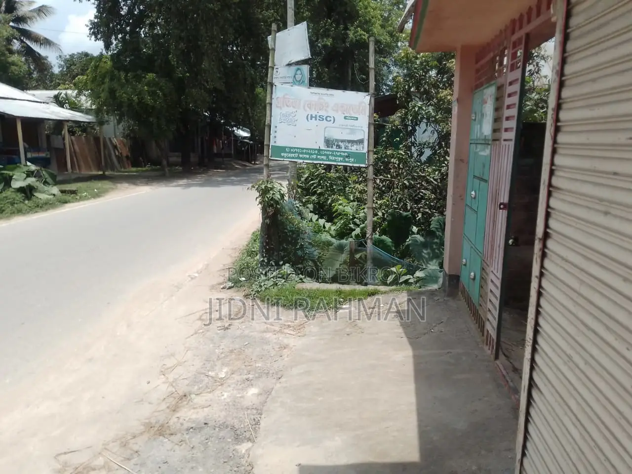 Furnished 4-bedroom House near Main Road, Mithapukur for Sale