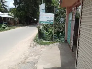 Furnished 4-bedroom House near Main Road, Mithapukur for Sale