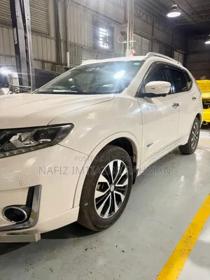 Nissan X-Trail 2.0 Petrol AWD 2016 Pearl