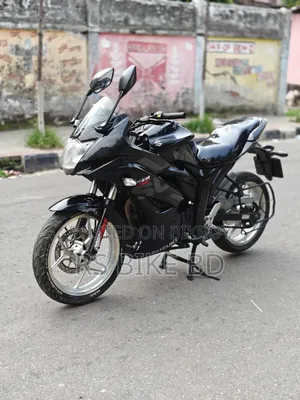 সুজুকি জিক্সার এসএফ ২০২০ ব্ল্যাক