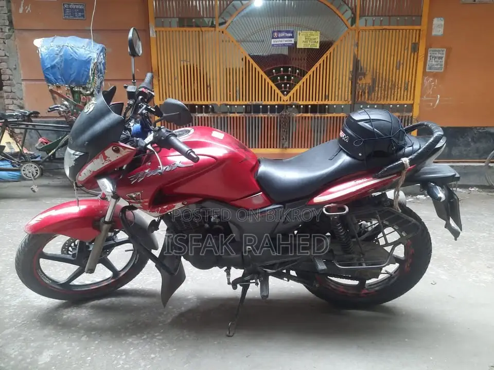 Hero Hunk 2012 Red
