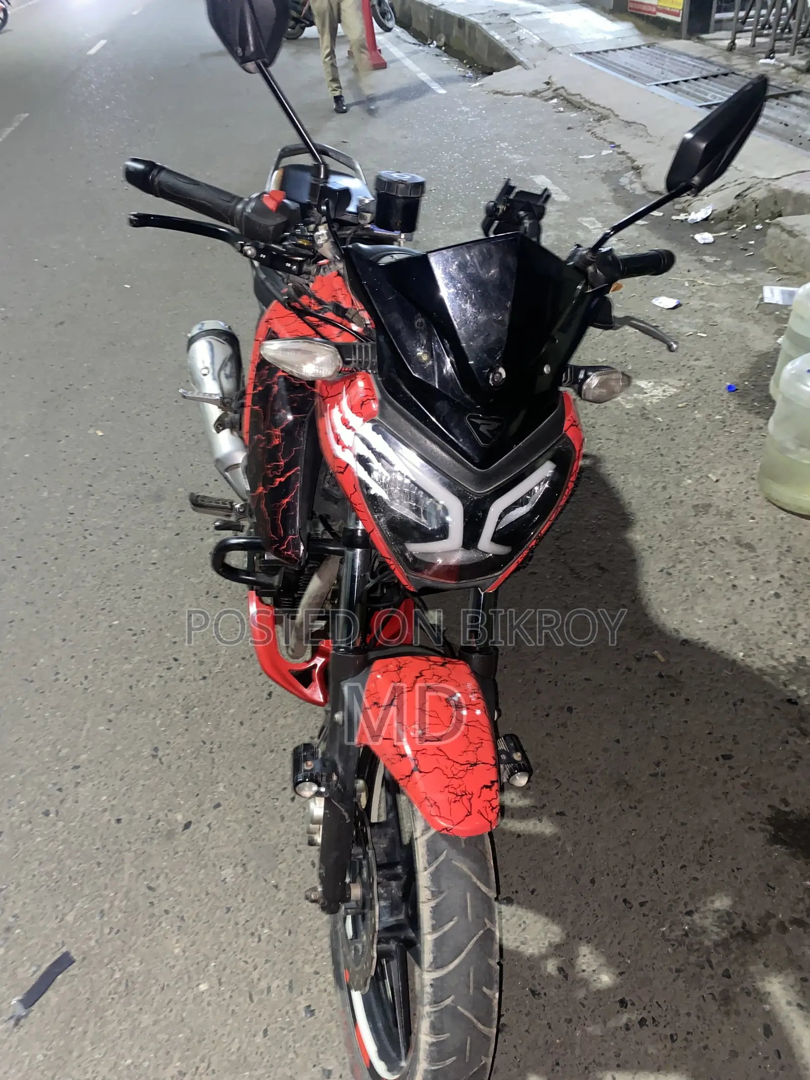 TVS Raider 125 2022 Red
